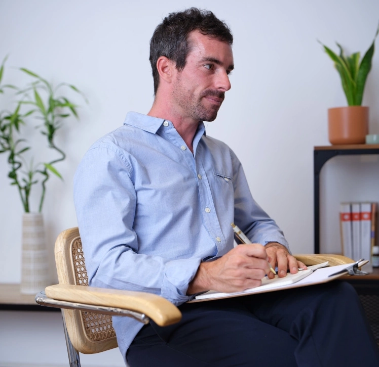 Ramon Novellas en consulta